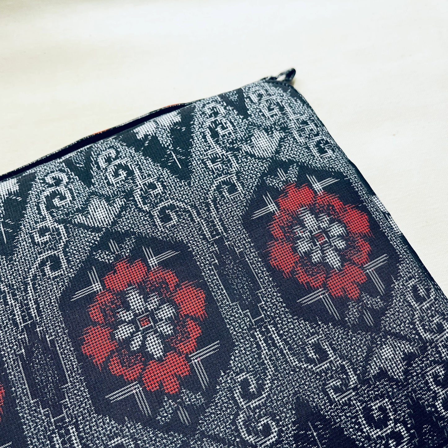 Kyoku Haku Kimono Fabric Pen Case Khaki [5 Slots / 9 Slots]