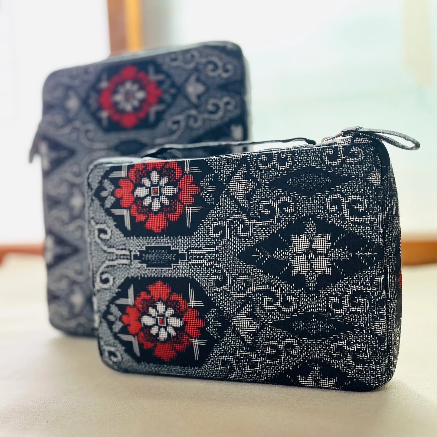 Kyoku Haku Kimono Fabric Pen Case Khaki [5 Slots / 9 Slots]