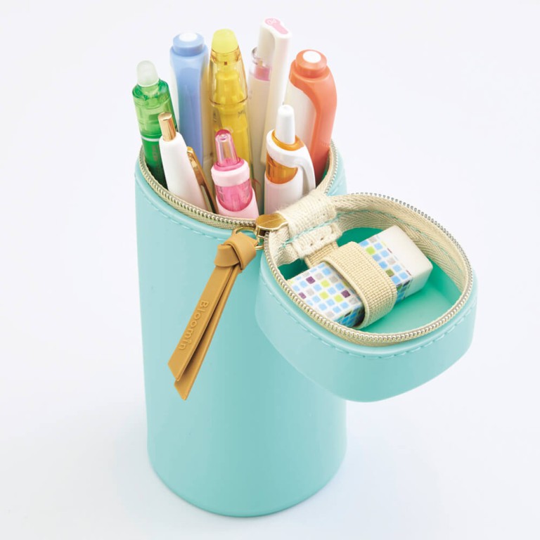 Lihit Lab Bloomin Squared Stand Pen Case