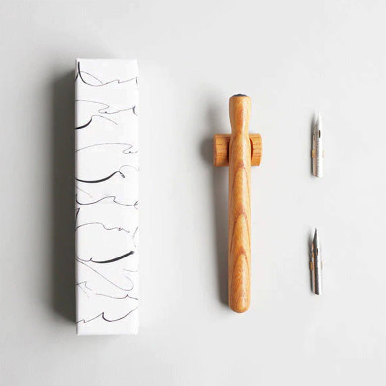 Tag Stationery Dip Pen Set (Wooden Holder & G Nib)