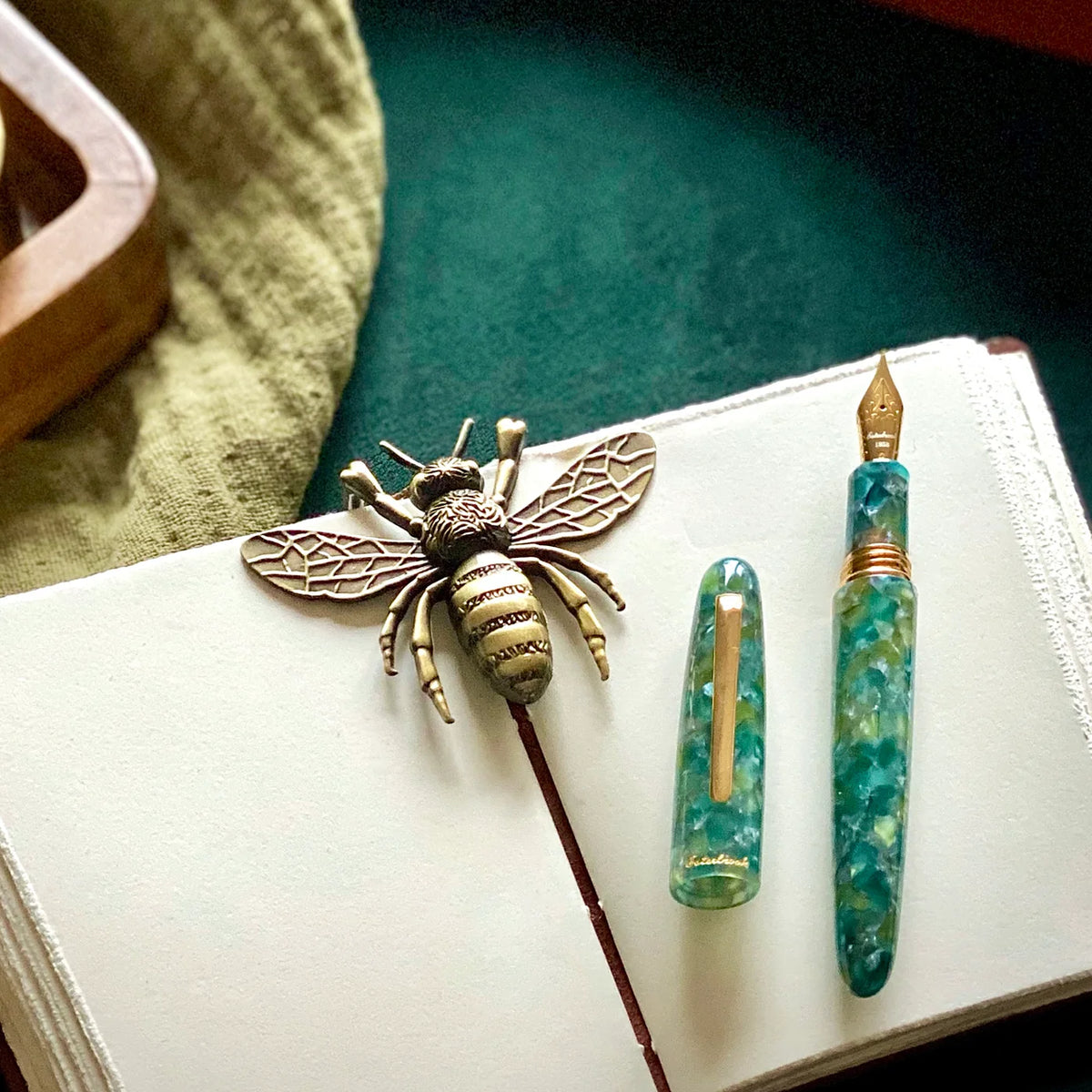 Esterbrook Bee Book Holder