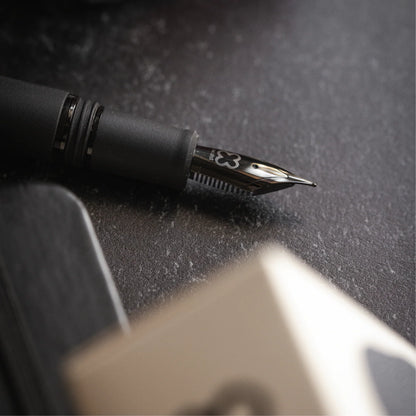 Esterbrook Estie Raven Fountain Pen