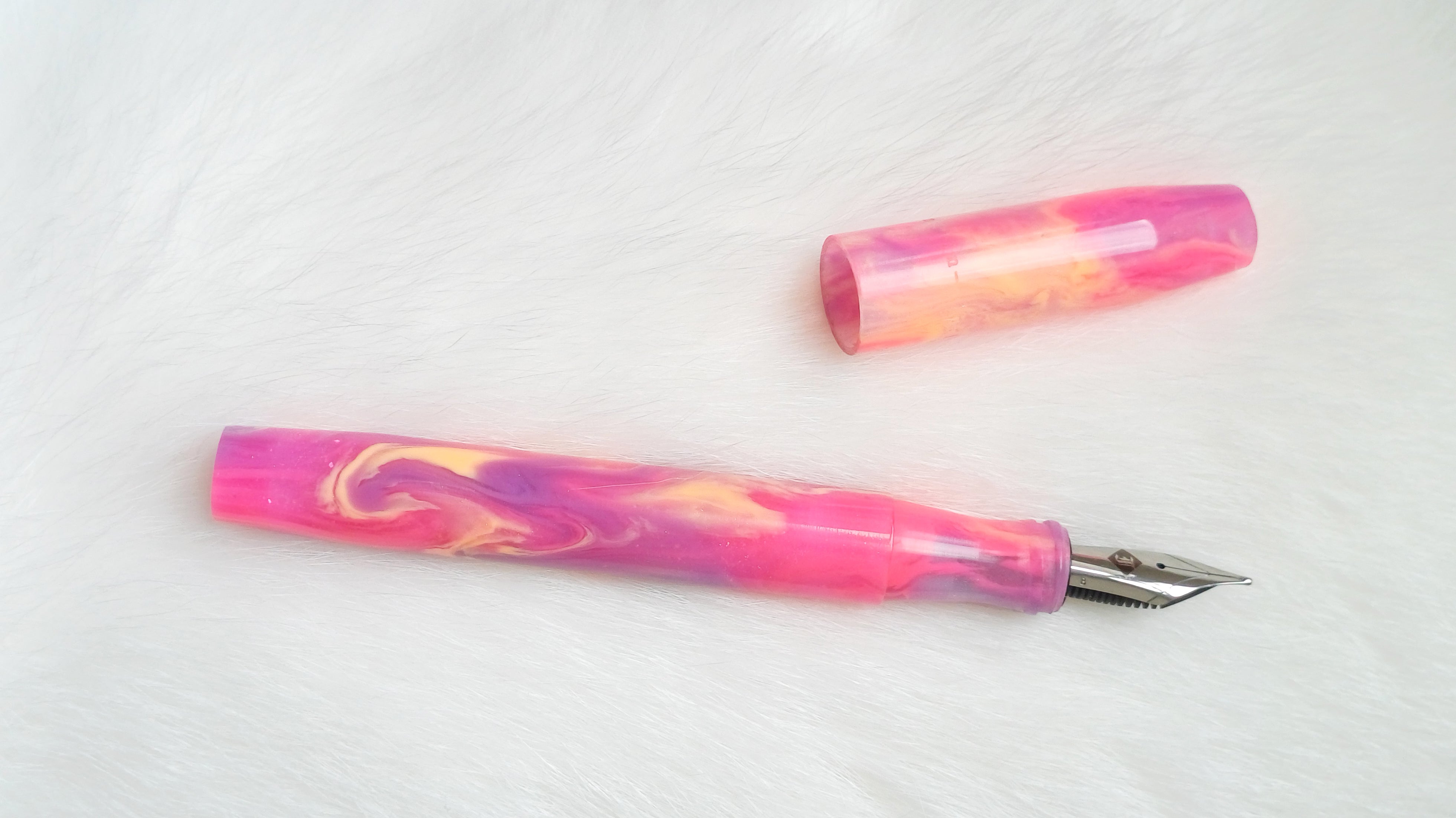 Franklin-Christoph Model 46 Glow Fountain Pens