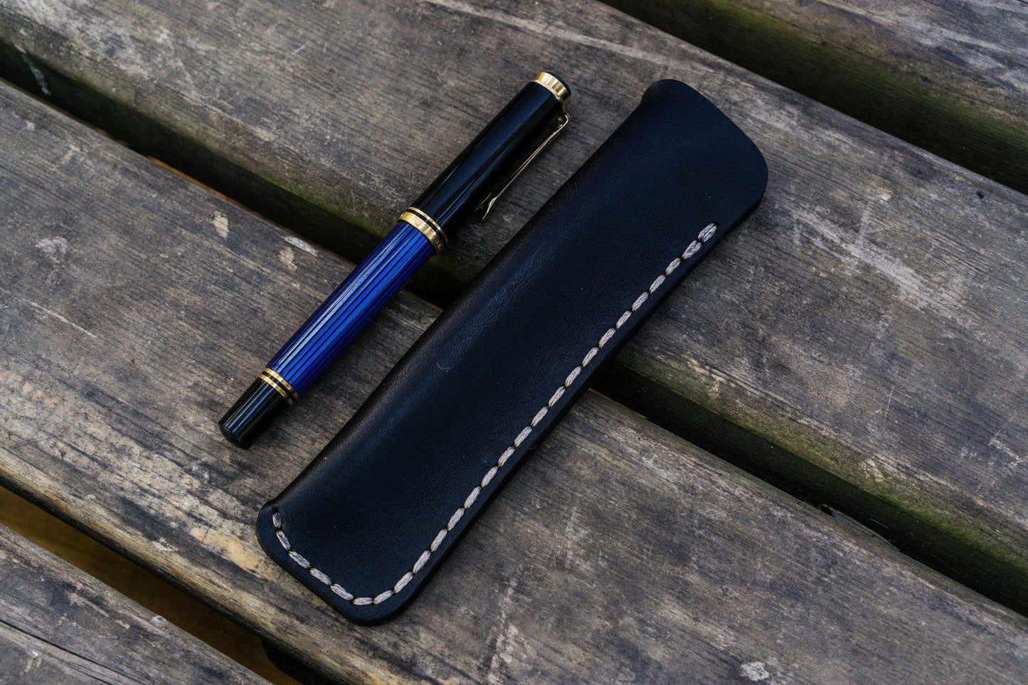 Galen Leather - Leather Single Fountain Pen Case / Pen Pouch