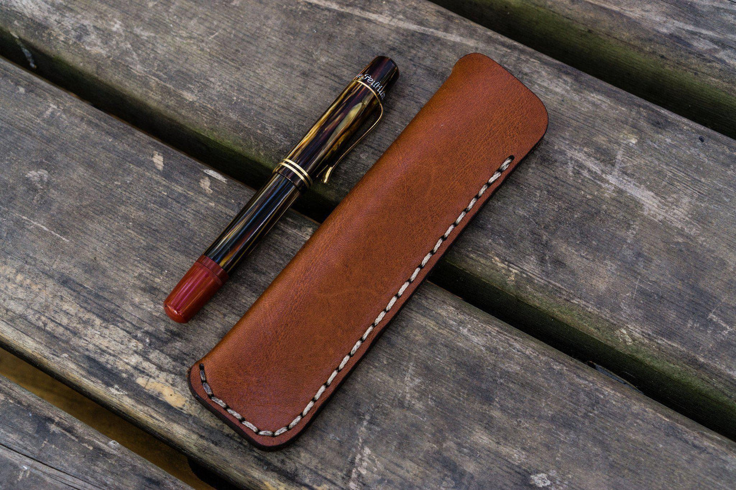 Galen Leather - Leather Single Fountain Pen Case / Pen Pouch