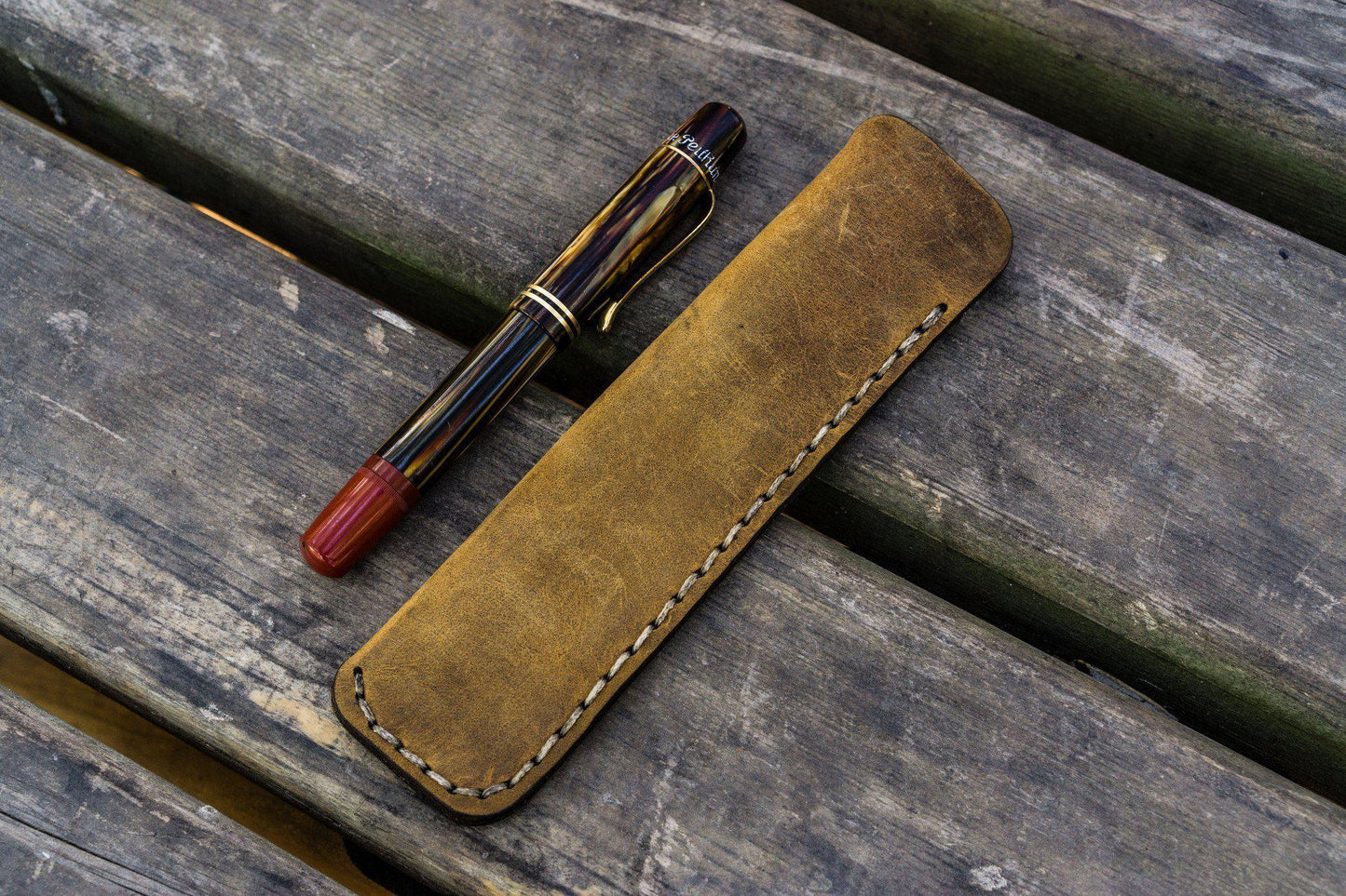 Galen Leather - Leather Single Fountain Pen Case / Pen Pouch
