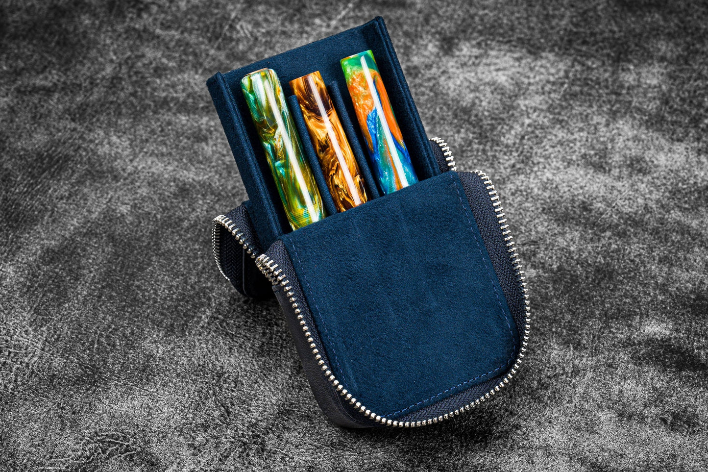 Galen Leather - Leather Zippered Magnum Opus 3 Slots Hard Pen Case with Removable Pen Tray