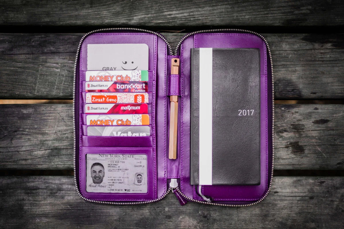 Galen Leather - Leather Zippered Hobonichi Weeks Cover