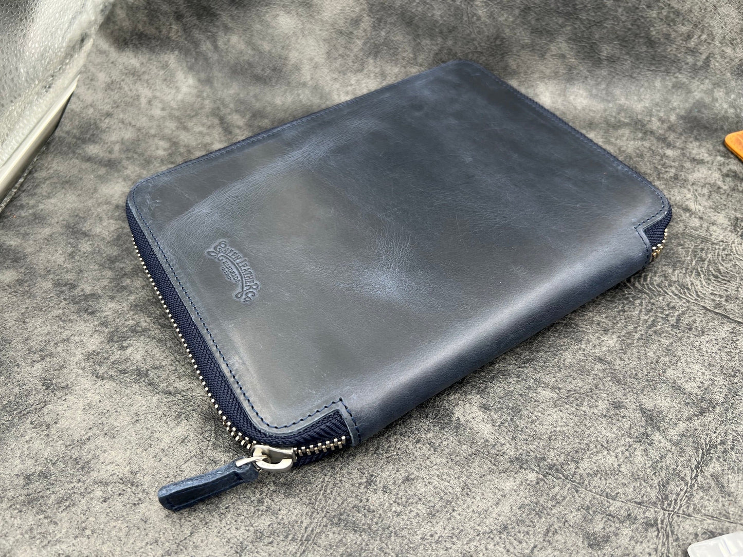 Galen Leather - Leather Zippered 20 Slots Pen Case