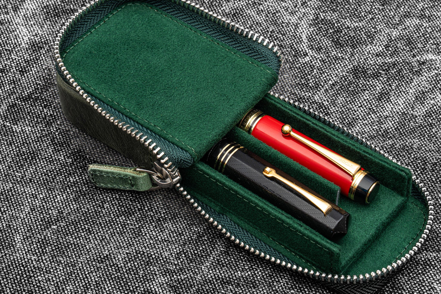 Galen Leather - Leather Zippered Magnum Opus 2 Slots Hard Pen Case with Removable Pen Tray