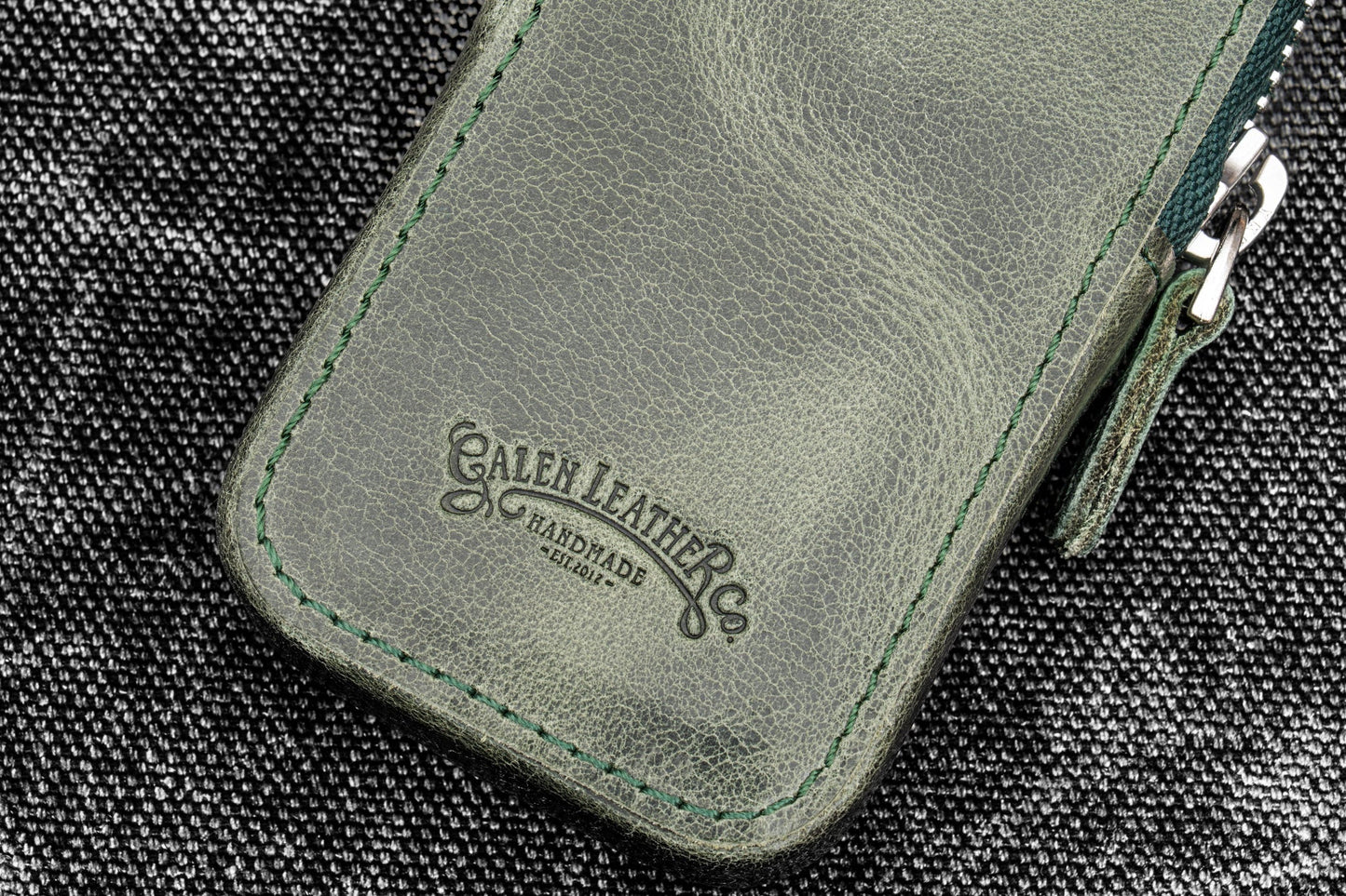 Galen Leather - Leather Zippered Magnum Opus 2 Slots Hard Pen Case with Removable Pen Tray