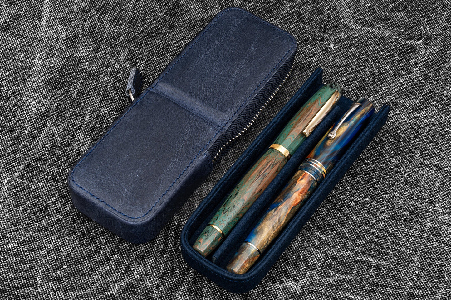 Galen Leather - Leather Zippered Magnum Opus 2 Slots Hard Pen Case with Removable Pen Tray