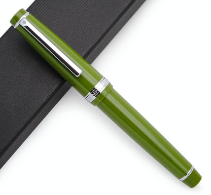 Jinhao 82 Solid Colors w/ Silver Trim Fountain Pen