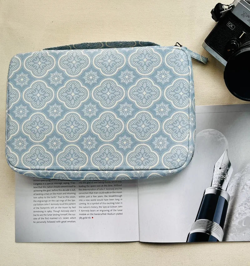 Kyoku Haku Begonia Flowers Zippered 20 Pen Case