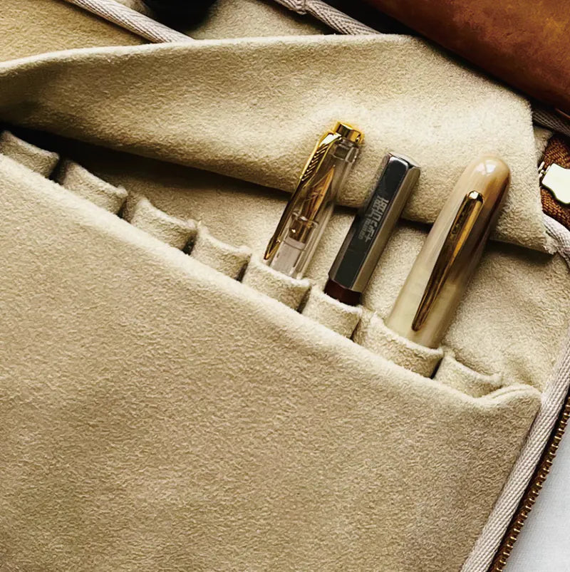 Kyoku Haku Begonia Flowers Zippered 20 Pen Case