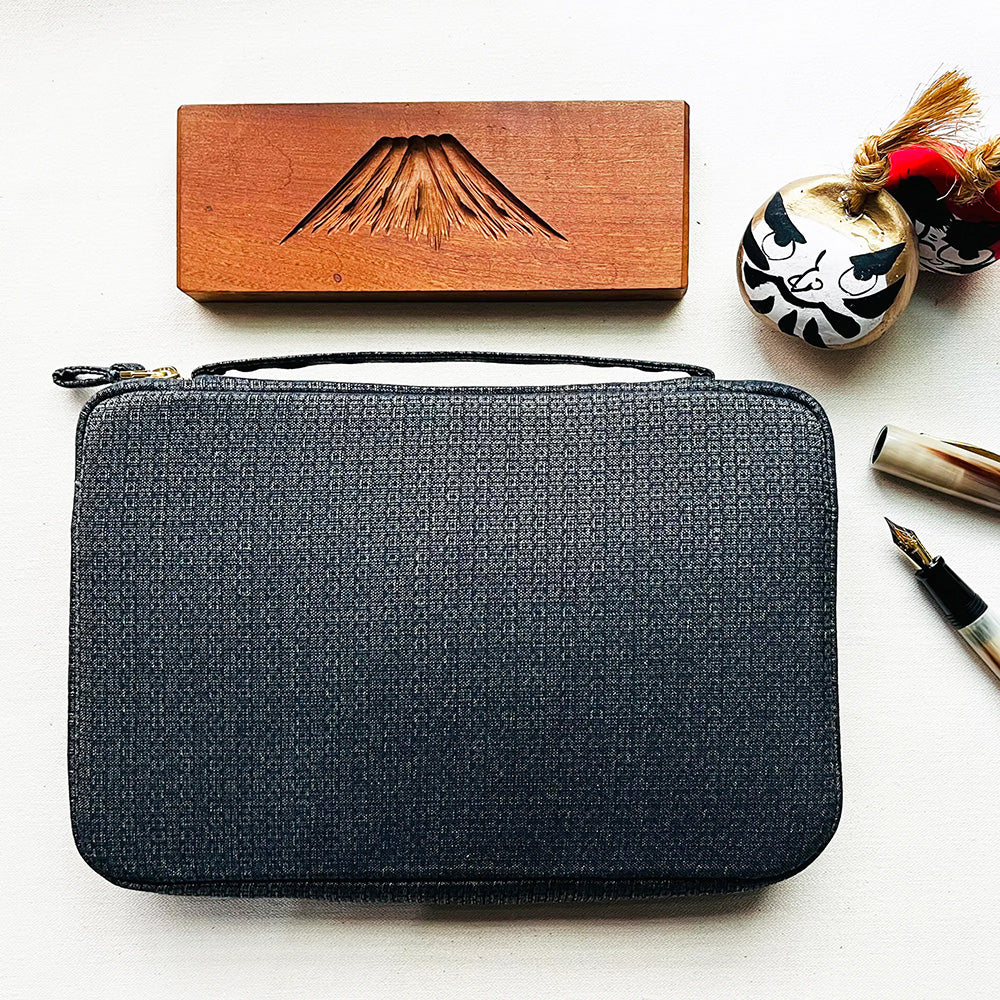 Kyoku Haku Japanese Fabric Zippered 20 Pen Case