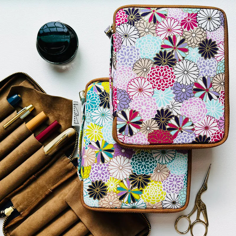 Kyoku Haku Dahlia Pattern Zippered Pen Case [10 Slots]