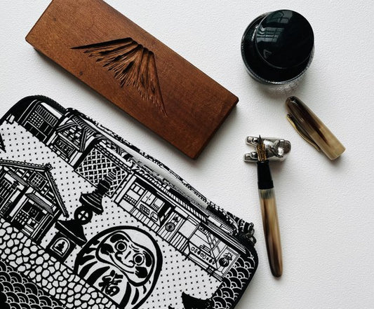 Kyoku Haku Zippered 10 Pen Case Denim and Damen (Horizontal)