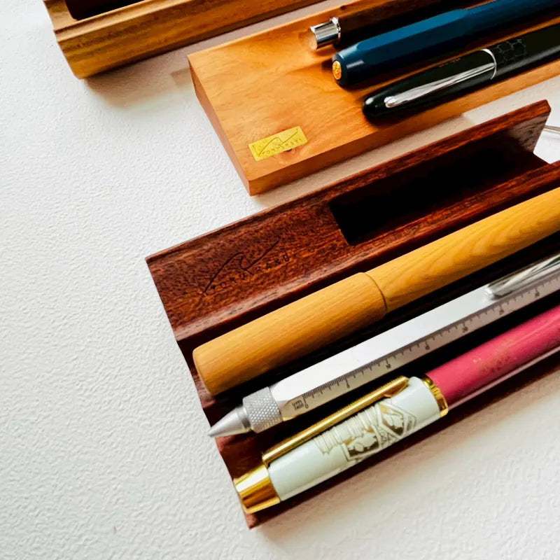 Kyoku Haku Wooden Pen Holder (Purely)