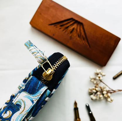 Kyoku Haku Wave Pattern Zippered 10 Pen Case