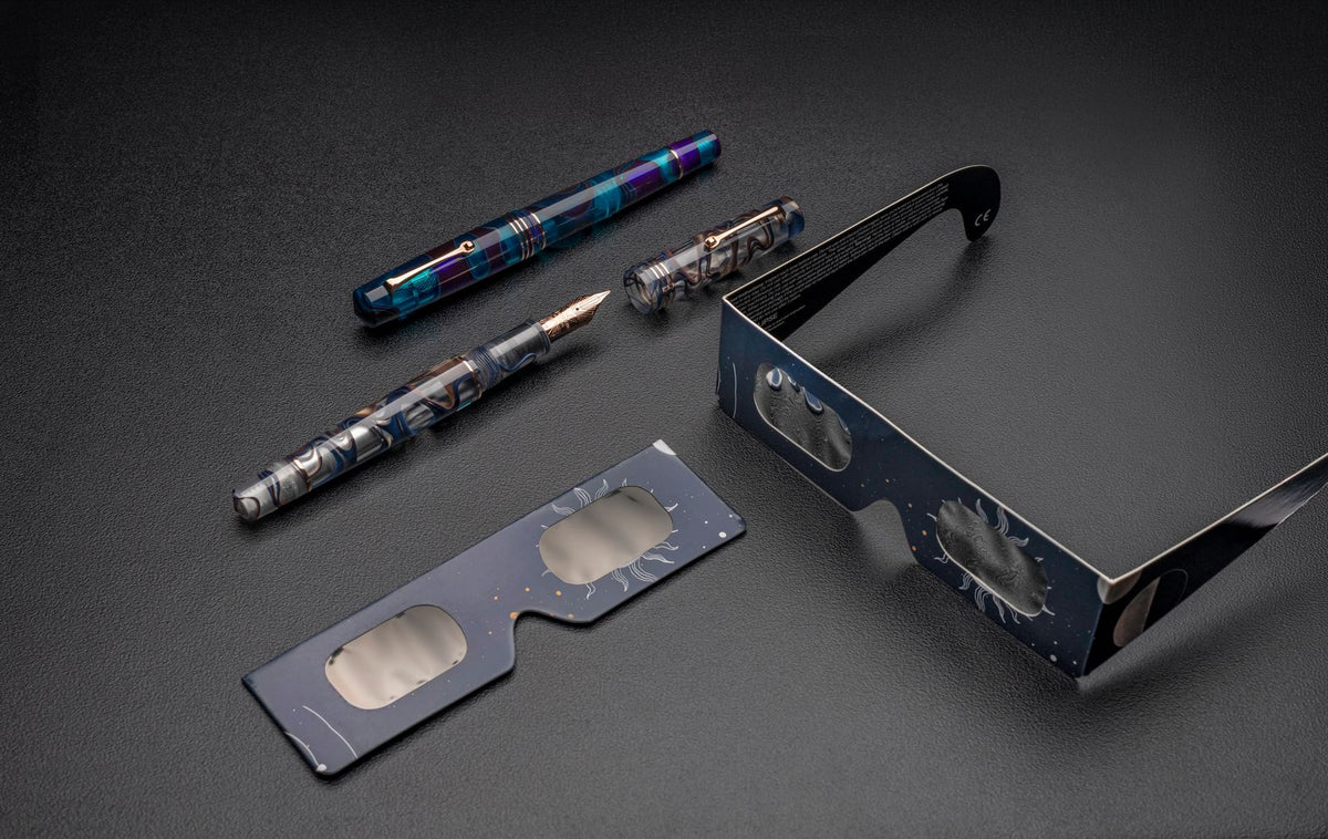Leonardo Momento Zero Grande Fountain Pen [Eclipsis]