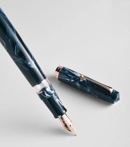 Leonardo Momento Magico Fantasie Fountain Pen