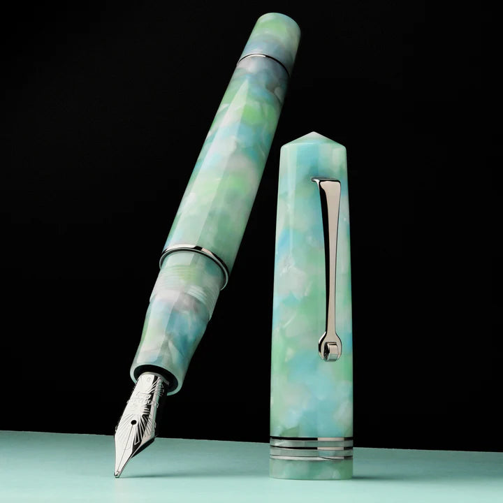 Leonardo Momento Zero Fountain Pen