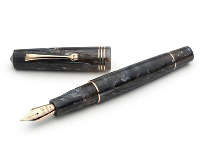 Leonardo Momento Zero Fountain Pen