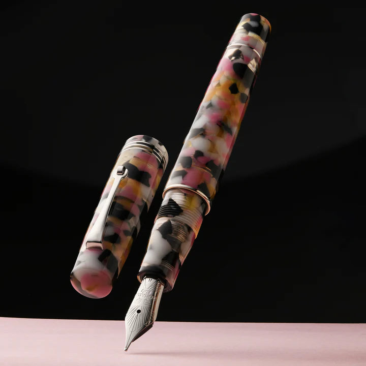 Leonardo Momento Zero Fountain Pen