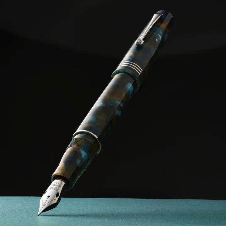 Leonardo Momento Zero Fountain Pen