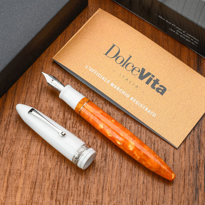 Leonardo Dolcevita Fountain Pen