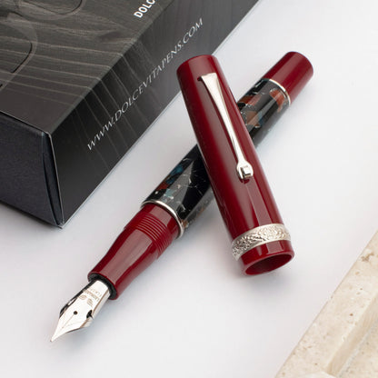 Leonardo Dolcevita Fountain Pen