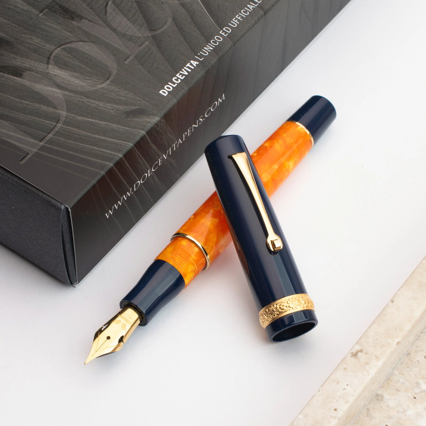 Leonardo Dolcevita Fountain Pen