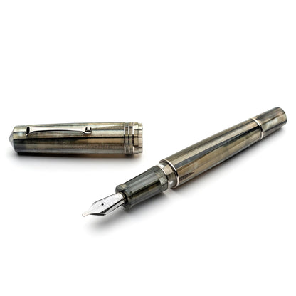 Leonardo Momento Zero Grande 2.0 Fountain Pen