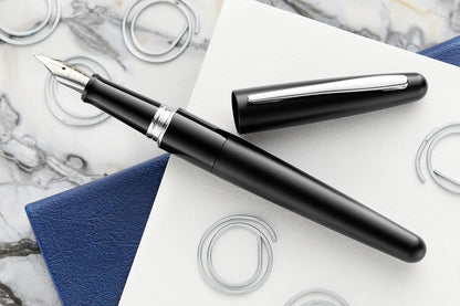 Pilot Metropolitan Fountain Pen (Classic)