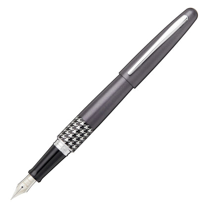 Pilot Metropolitan Fountain Pen (Retro Pop)