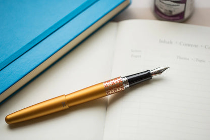 Pilot Metropolitan Fountain Pen (Retro Pop)