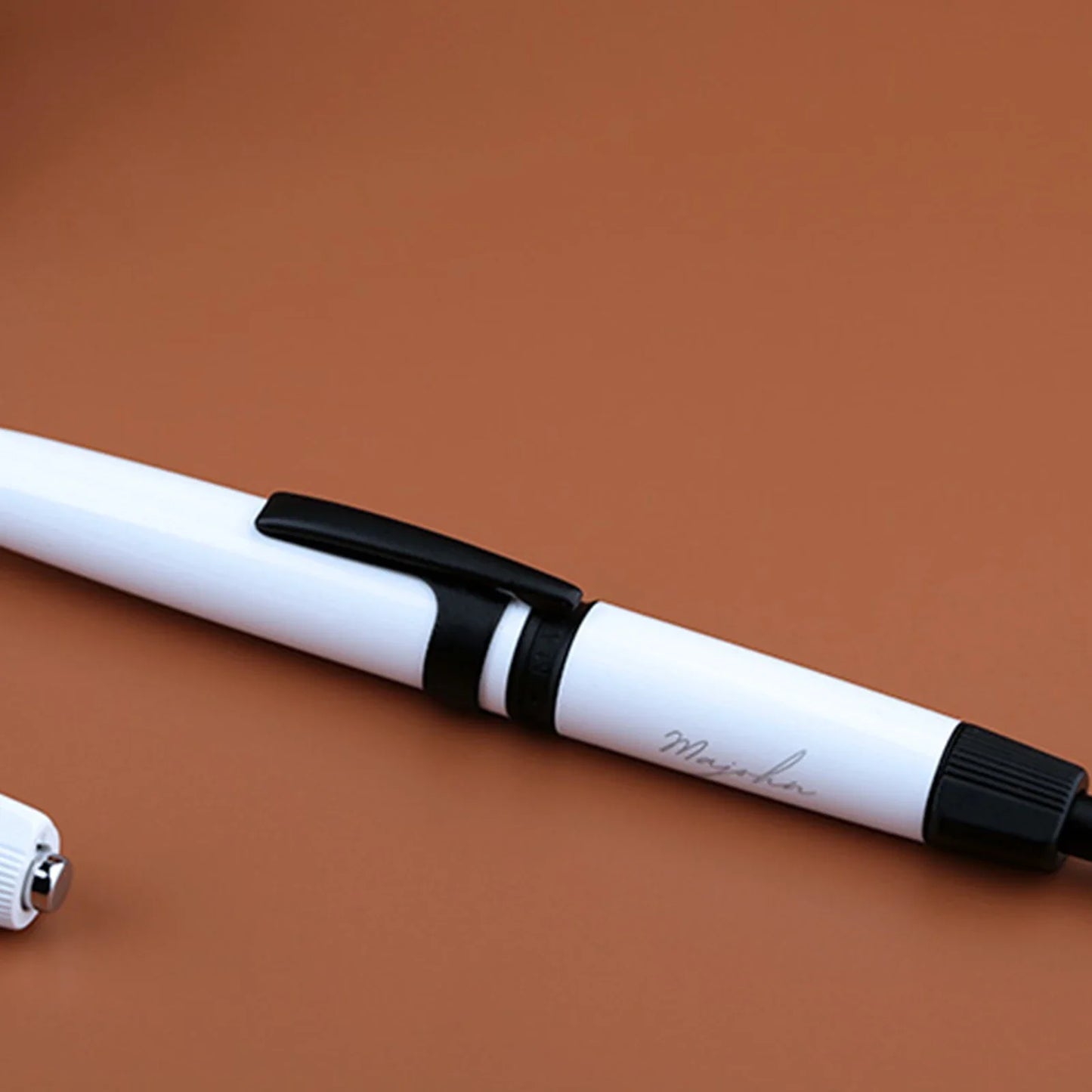 Majohn A3 Retractable Fountain Pen