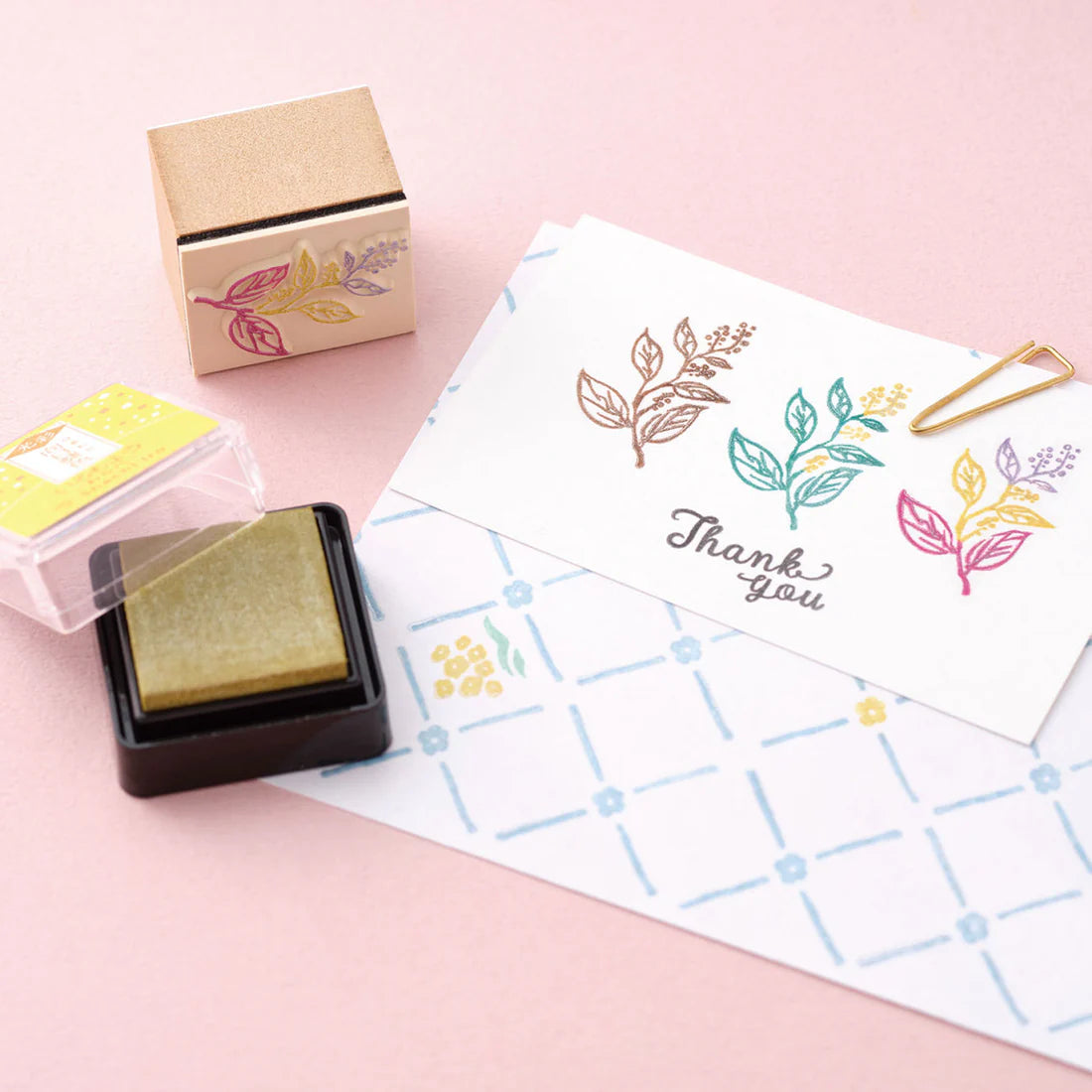 Shachihata Iromoyo Kosai Warabe Mini Glitter Ink Pad