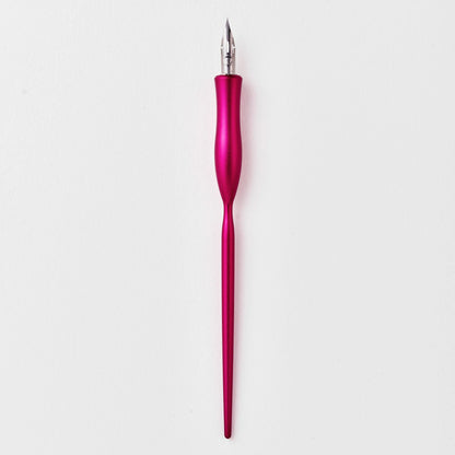 Tom's Studio Flourish - A Truly Versatile Calligraphy Pen