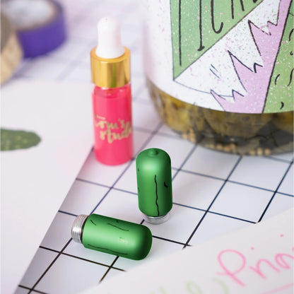 Tom's Studio Pickle Pen