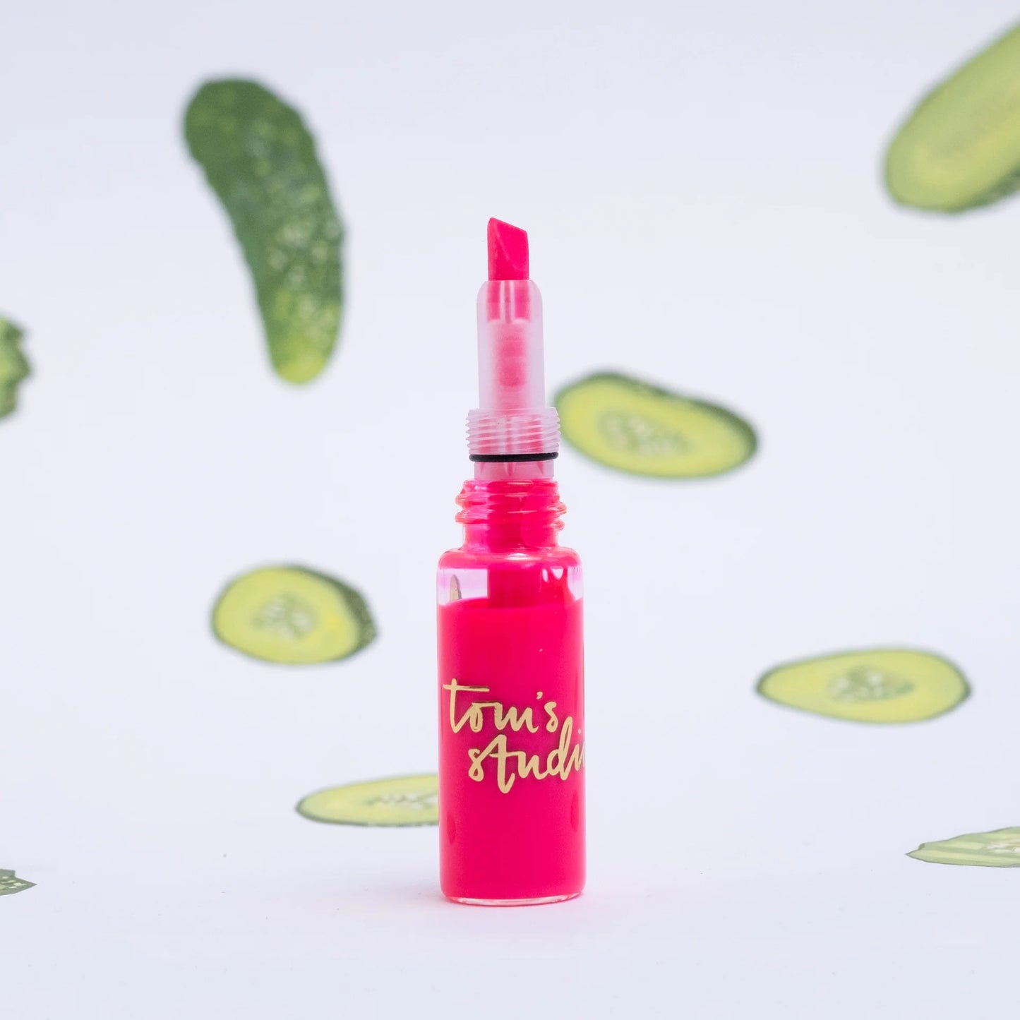 Tom's Studio Pickle Pen