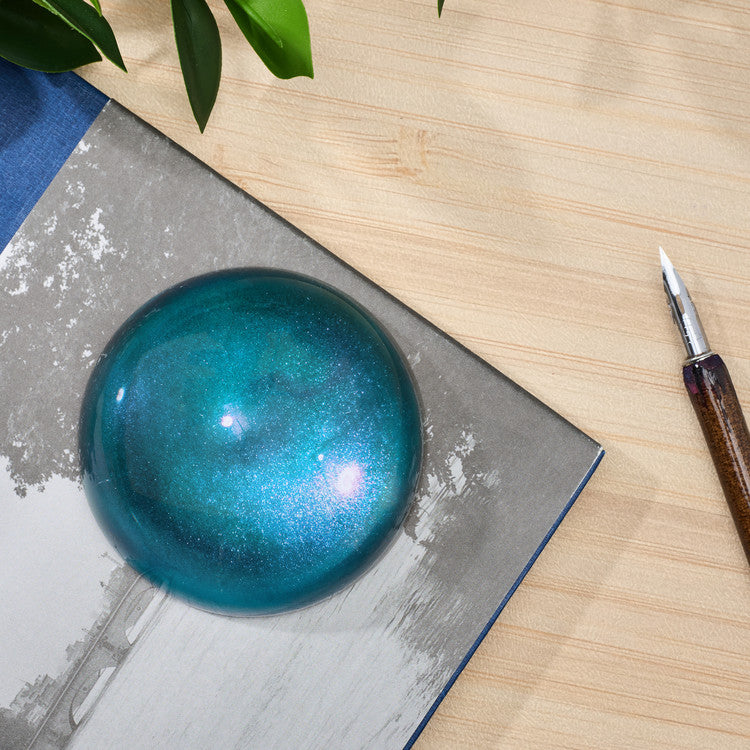 Wearingeul Crystal Ink Paper Weight