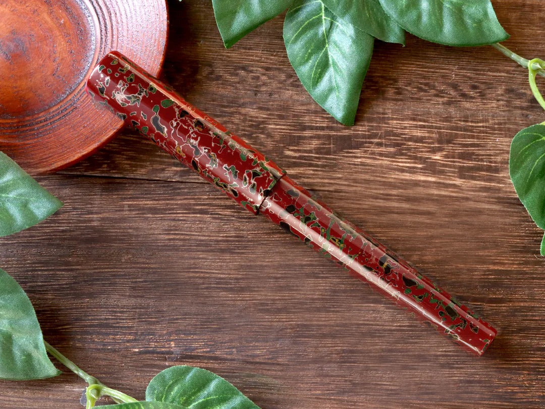 Wancher Sekai Tsugaru Urushi Fountain Pen