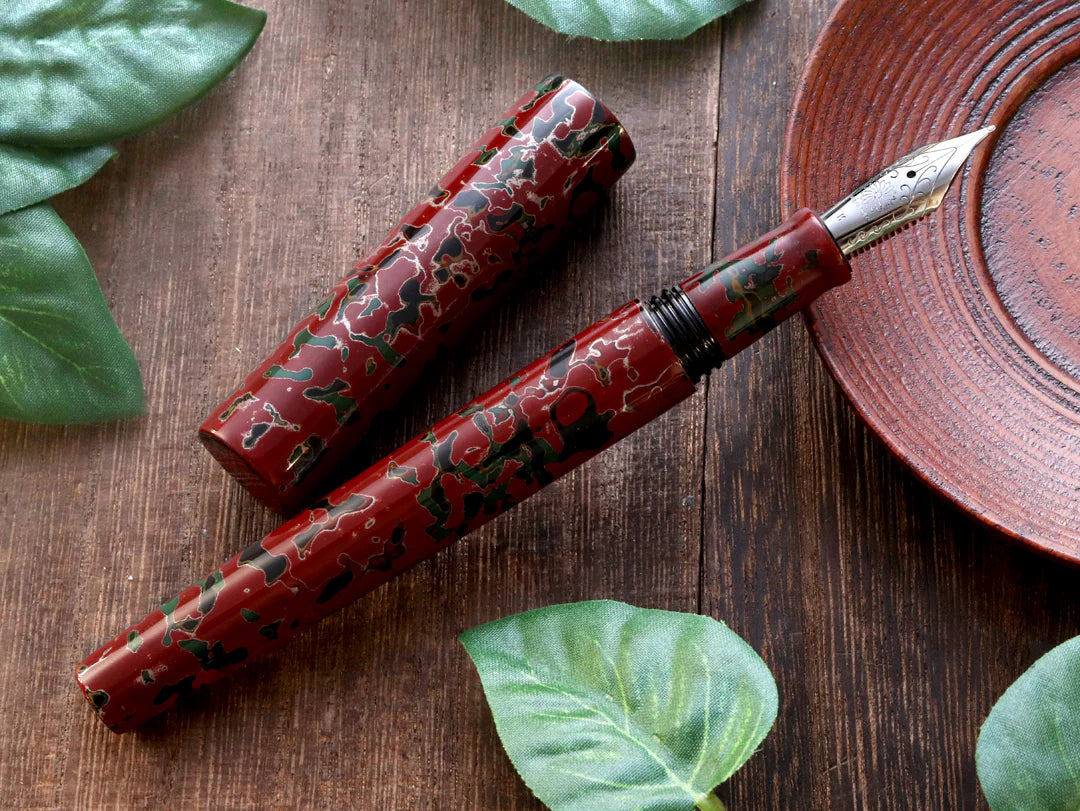 Wancher Sekai Tsugaru Urushi Fountain Pen