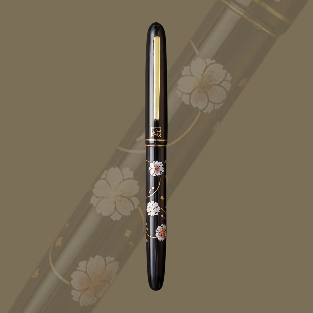 Wancher Kuretake Kindai Maki-e Fountain Pen