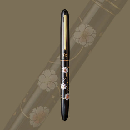 Wancher Kuretake Kindai Maki-e Fountain Pen