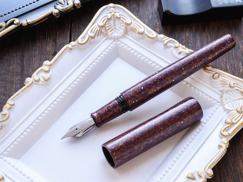 Wancher Sekai - Saihi Urushi Fountain Pen