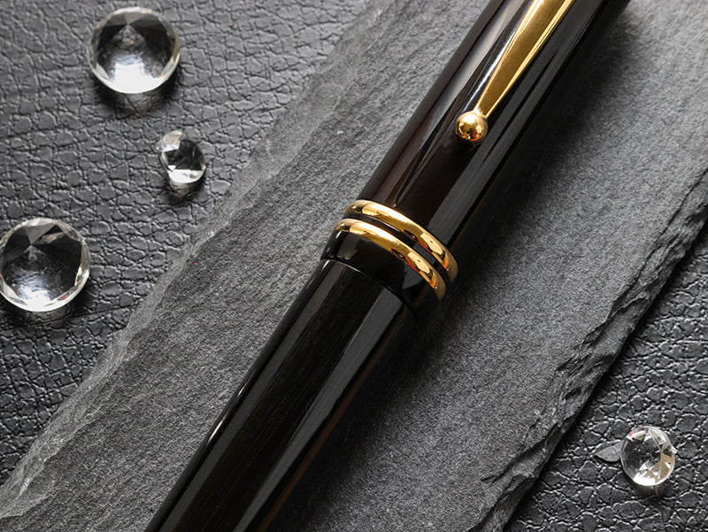 Wancher Seven Treasures Fountain Pen - Bakelite Black