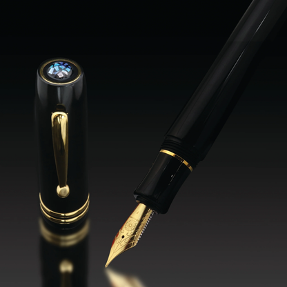 Wancher Seven Treasures Fountain Pen - Bakelite Black